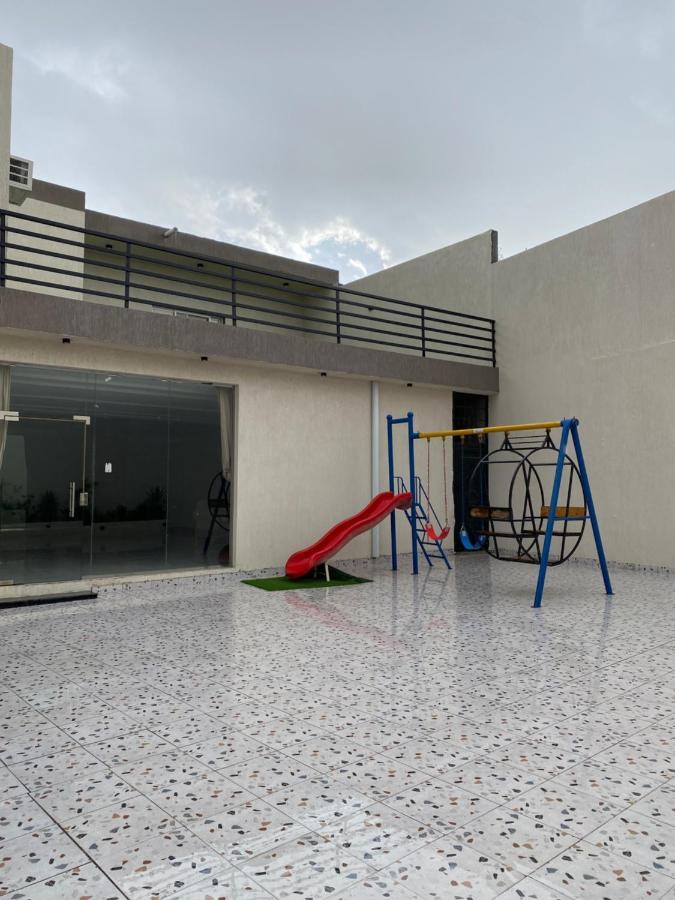 فيلا هابي نايت Villa Ash Shafā Eksteriør billede